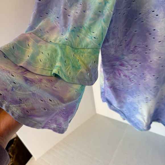 Ruby Rd. Women's Tie-Dye Top -‎ Purple and Green Size Medium Blouse - Picture 4 of 6